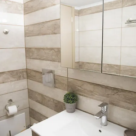 Diogenis Deluxe Rethymno