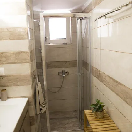 Diogenis Deluxe Apartmán